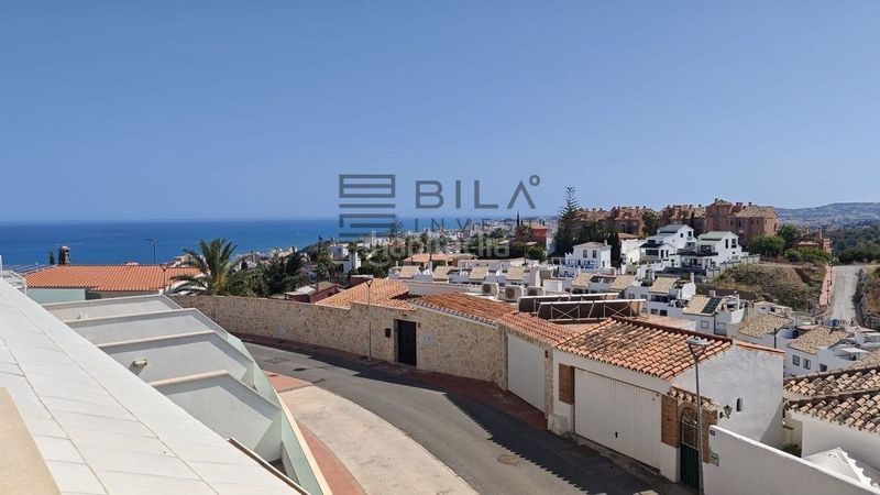 Foto 786e4d2d-9fb1-4051-82a9-2b6bd966cc5a. Dúplex amb piscina a Torreblanca del Sol Fuengirola