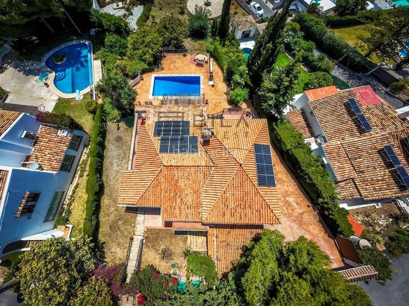 Foto 2ef1eca1-1342-4980-b1b8-6e575c3a1727. Xalet amb aparcament piscina a Mijas pueblo Mijas