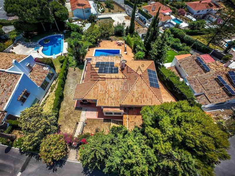 Foto 5c7d4b08-ee64-4f23-a970-b191981bf289. Xalet amb aparcament piscina a Mijas pueblo Mijas