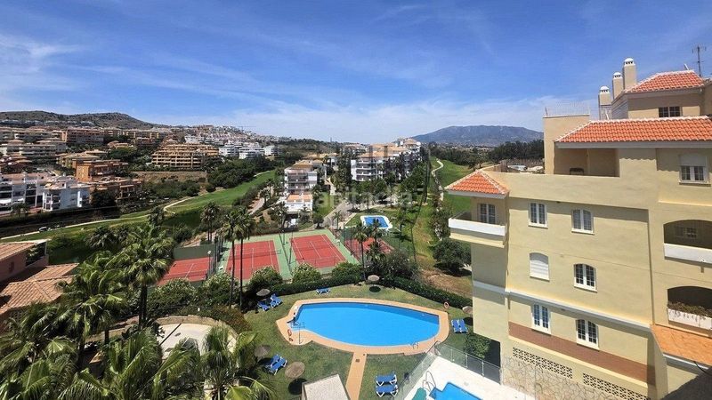 Foto c62d606d-7f01-4996-8cc4-beb2e581a99e. Pis amb aparcament piscina a Riviera del Sol Mijas