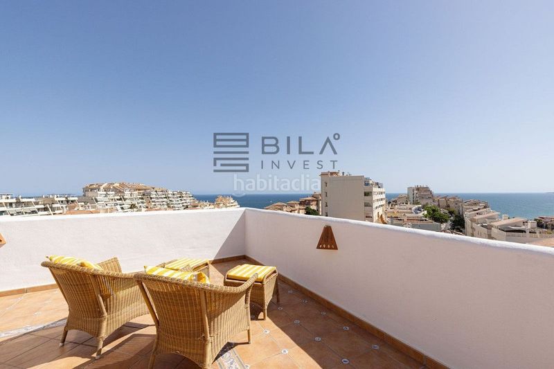 Foto b055f75f-e09c-460a-858b-8e51e6f1499c. Àtic amb piscina a Zona Centro Comercial Torrequebrada Benalmádena
