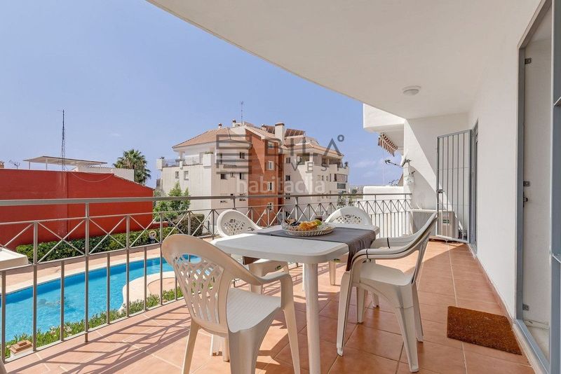 Foto 9f62eeea-98f7-4c46-bff7-dd04dd21d0c2. Pis amb aparcament piscina a Los Pacos Fuengirola