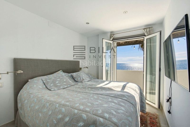 Foto a73e44dd-ff37-4c80-bdd2-b3eb2440ec33. Àtic amb piscina a Calahonda Mijas