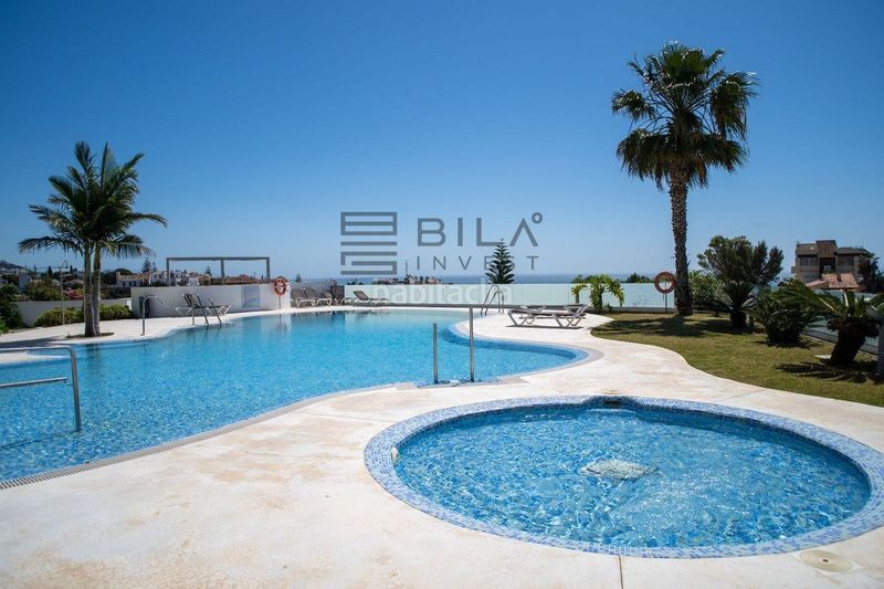 Foto 5b4a2311-fec1-4fd4-8002-ea48bdca0b5d. Pis amb aparcament piscina a Torreblanca del Sol Fuengirola