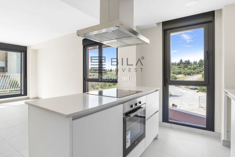 Foto 300b7e37-0c92-412d-b01a-b7cc26d1e929. Piso  en venta en urb. solaris en la zona del hipódromo costa en Mijas