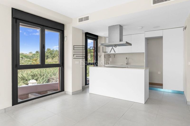 Foto df51c022-9d90-4c44-b21e-0f6da8f33a97. Piso  en venta en urb. solaris en la zona del hipódromo costa en Mijas