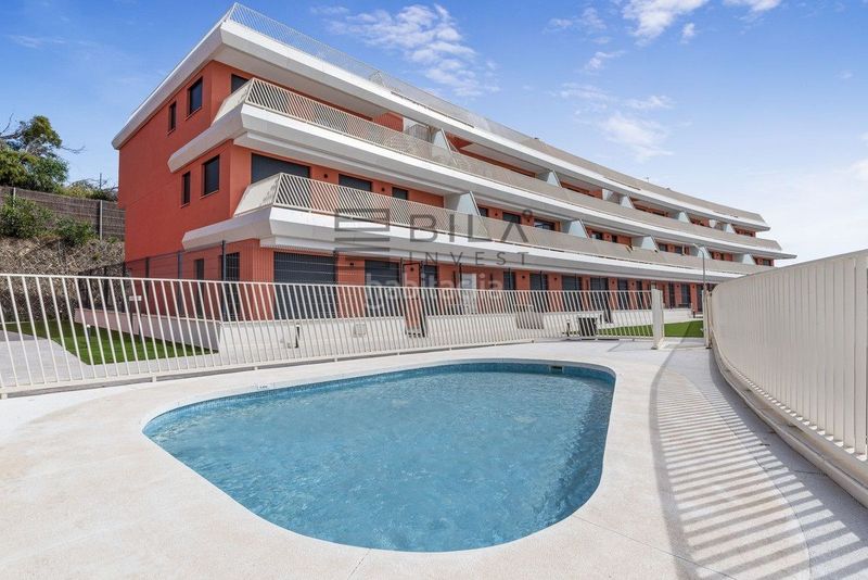 Foto eb6f1173-a0ef-40ef-b497-4a8d9a3fd481. Piso  en venta en urb. solaris en la zona del hipódromo costa en Mijas