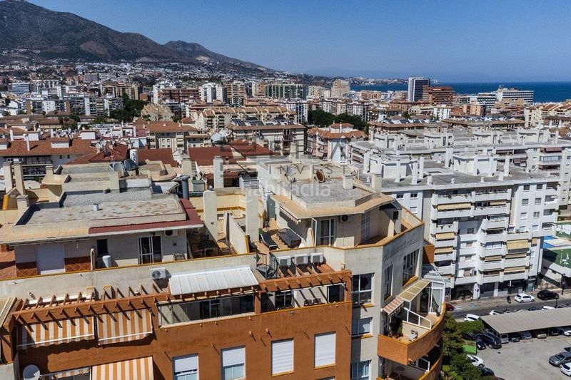 Foto 8e6cf3cc-40e8-47b1-8b08-6e5438918f48. Ático  en venta en romería del rocío , centro en Fuengirola
