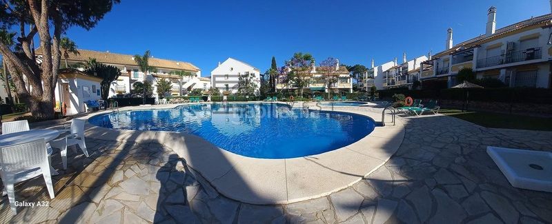 Foto 75f81f05-2b45-4483-aa1b-32f8f1358a50. Àtic amb piscina a Marbesa Marbella