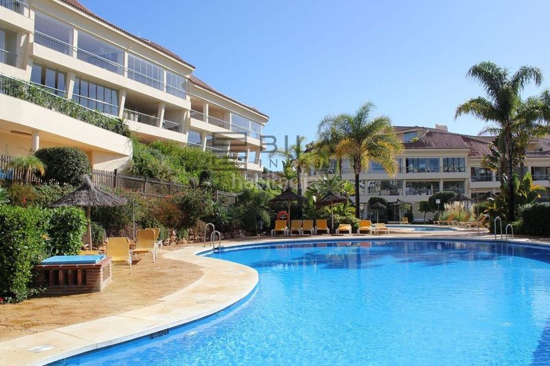 Foto cf63d570-0f2e-4f03-8bb2-d7a97437c521. Pis amb aparcament piscina a Riviera del Sol Mijas