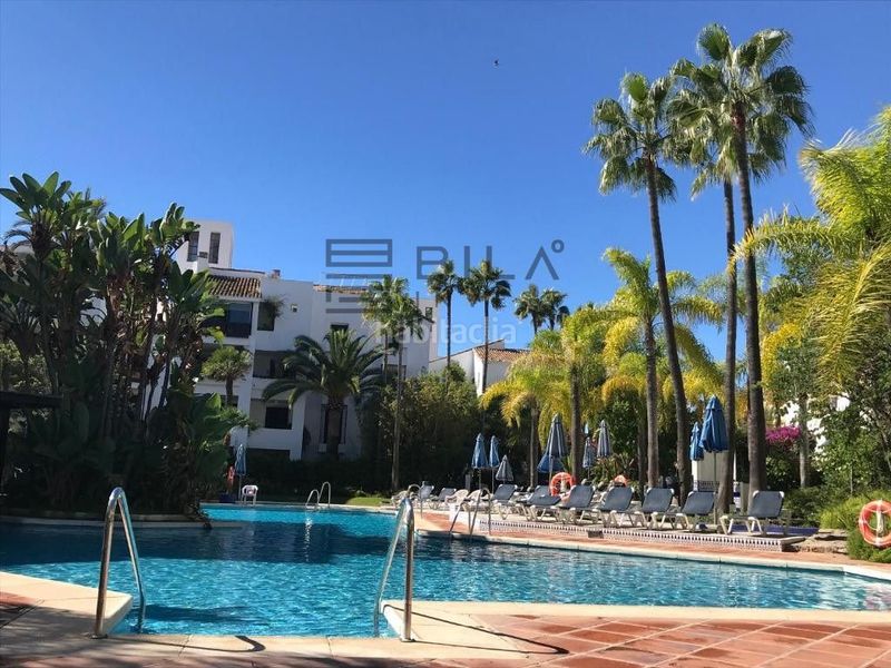 Foto 9c74f8ad-9786-4675-83cc-b880bd36c655. Pis amb aparcament piscina a Romana Playa Marbella
