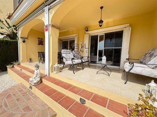 Casa adossada  Vista golf. Adosado en venta en  urb. vista golf , riviera del sol en mijas