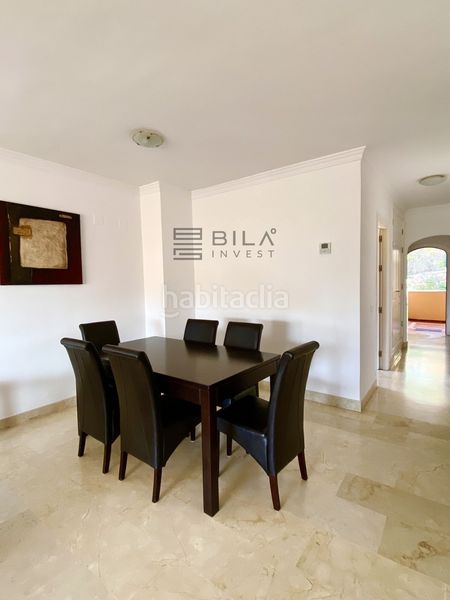 Foto 289fdbce-5950-4bc2-bf86-7dd209a19917. Pis amb aparcament piscina a Elviria Marbella
