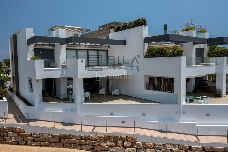 Foto 0111a56e-7c16-4c02-8c0e-2b33527dd77b. Pis amb aparcament piscina a Cabopino - Artola Marbella