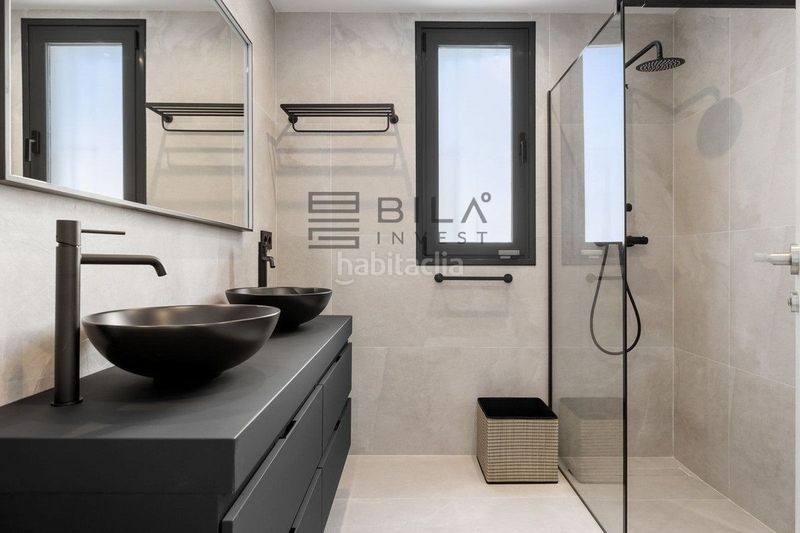 Foto ddbe92de-5e15-4e01-bb1b-0e328dbd24b1. Pis amb aparcament piscina a Cabopino - Artola Marbella
