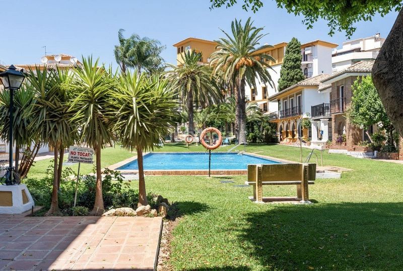 Foto 1e046123-c0b3-4995-b417-d13a751e2d51. Pis amb aparcament piscina a Centro ciudad Fuengirola