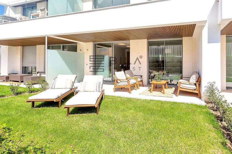 Foto a2f16362-8817-421c-85c8-2c4bde293ca5. Pis amb aparcament piscina a Real de Zaragoza Marbella