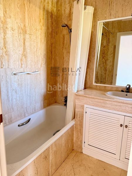 Foto d8a4e963-71c2-4aa8-82cd-4f0b59b872cf. Pis amb aparcament piscina a Santa María Marbella