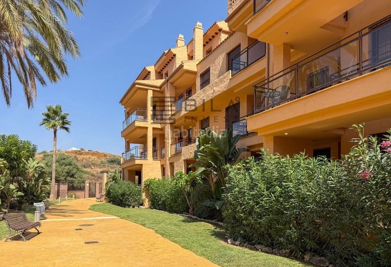 Foto fa72f02a-84a1-4c7e-8020-da93a2a75da3. Pis amb aparcament piscina a Riviera del Sol Mijas