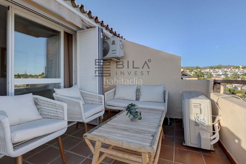Foto 1c59b070-1c24-44c7-880b-741d4bf54c5a. Àtic amb piscina a bahía de Marbella Marbella