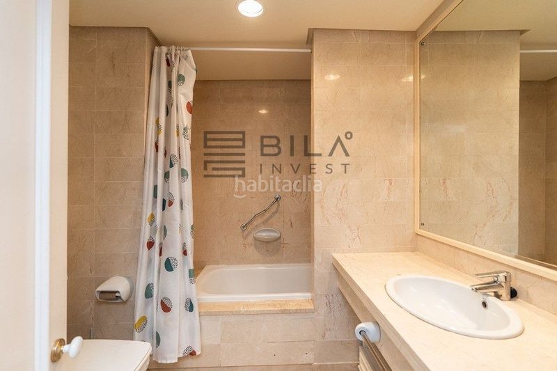 Foto 57acc1e7-52f4-4559-88bc-825a9d3d8d07. Pis amb aparcament piscina a Romana Playa Marbella