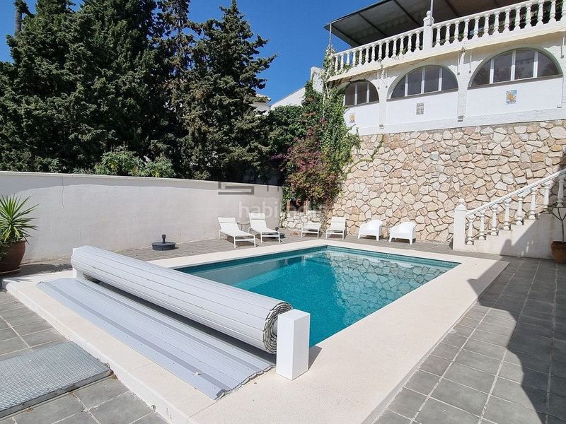 Foto 984a9027-7f53-4ed8-b6d1-0bc25a239670. Xalet amb aparcament piscina a Riviera del Sol Mijas