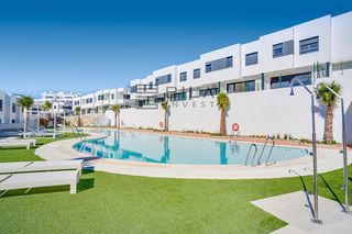 Doppelhaus  Cala serena village. Adosado en venta en  cala serena village de la cala de mijas, mi