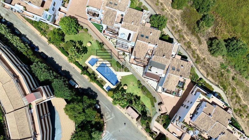 Foto 474b14a5-ea2b-4f3d-aa55-633d88e01c14. Pis amb aparcament piscina a Riviera del Sol Mijas