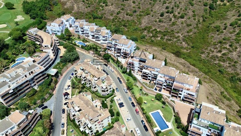 Foto 966114b0-5aa5-4a72-a667-30b35f4c20ea. Pis amb aparcament piscina a Riviera del Sol Mijas