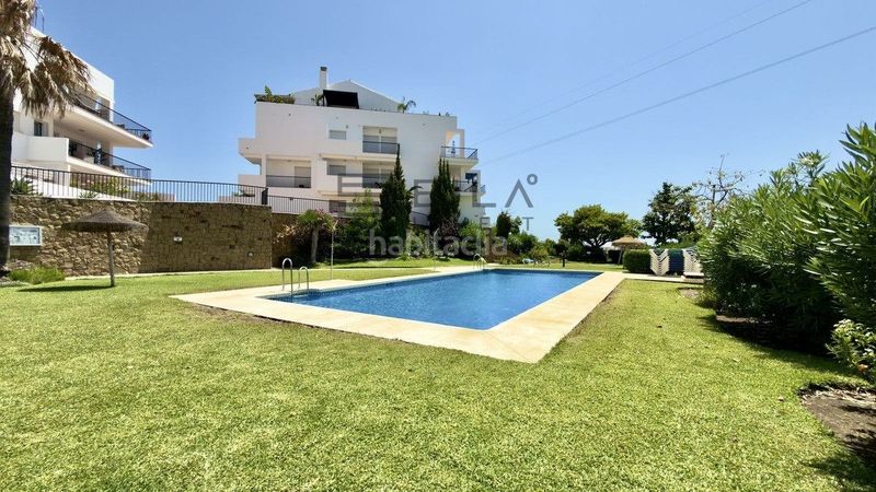 Foto cb9bbd7a-7c90-44ed-abd2-a6738b847a2a. Pis amb aparcament piscina a Riviera del Sol Mijas