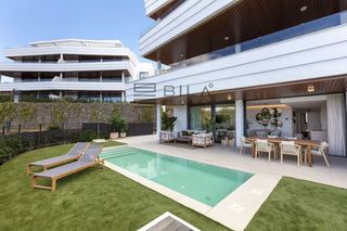 Flat  Higuerón south residences. Apartamento en venta  con piscina privada climatizada higuerón s
