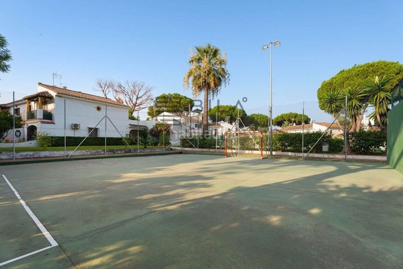 Foto 87201e76-8286-4cc1-b48a-38d4bf9bb941. Casa adossada a Santa María Marbella