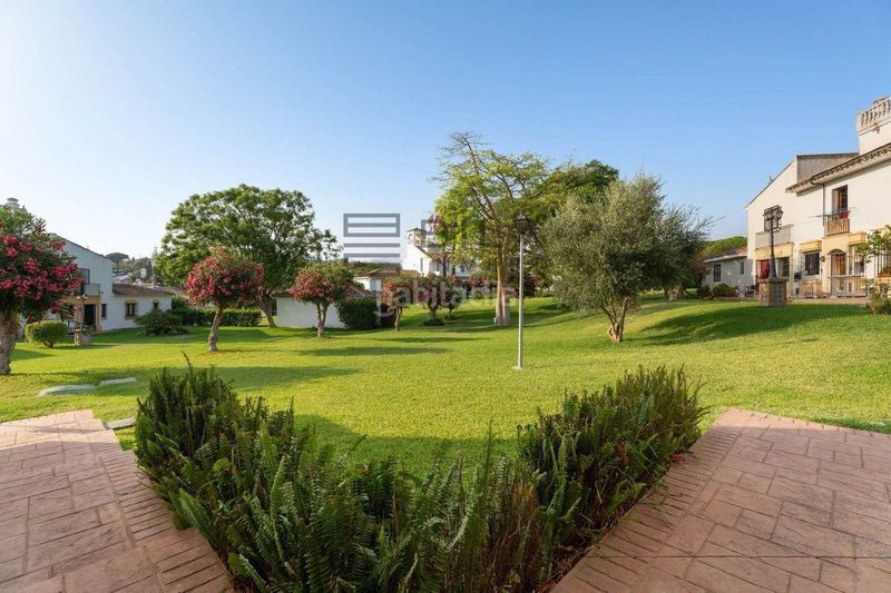 Foto a780e258-0bb4-4fd8-9456-89cf2b3caba8. Casa adossada a Santa María Marbella