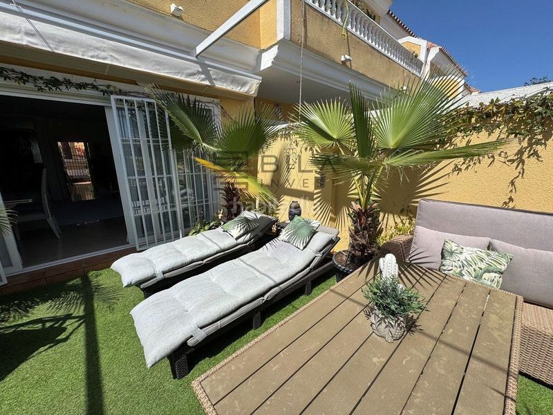 Foto d9e5b043-d30a-4851-b623-e8c8efff3e42. Casa adossada amb aparcament piscina a Calahonda Mijas