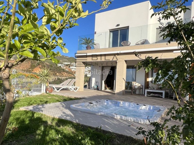 Foto 5368ae7e-5676-47a5-bc5f-b0f3b8ece008. Casa adossada amb piscina a Mijas pueblo Mijas