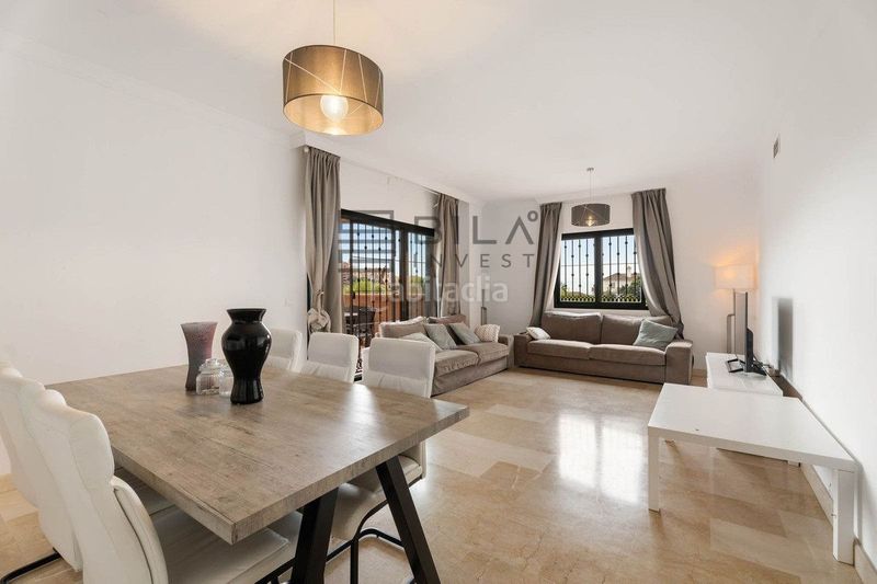 Foto 16315c03-0712-4081-bcac-899dc2267ee1. Flat with parking pool in Santa María Marbella