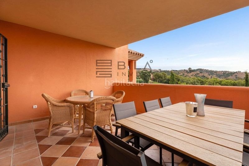 Foto fd16390d-8a00-4347-a924-dbd562c1dd61. Flat with parking pool in Santa María Marbella
