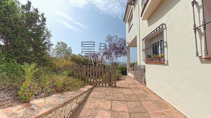 Foto fcbba3c4-8059-4839-9c0a-52a999af208e. Xalet amb aparcament piscina a Valtocado - La Alquería - La Atalaya Mijas