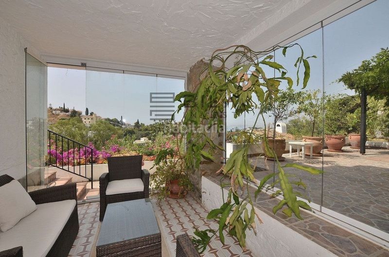 Foto 154ff250-bbd3-4e05-9e58-fa43150937ec. Chalet mit pool in Torremuelle Benalmádena