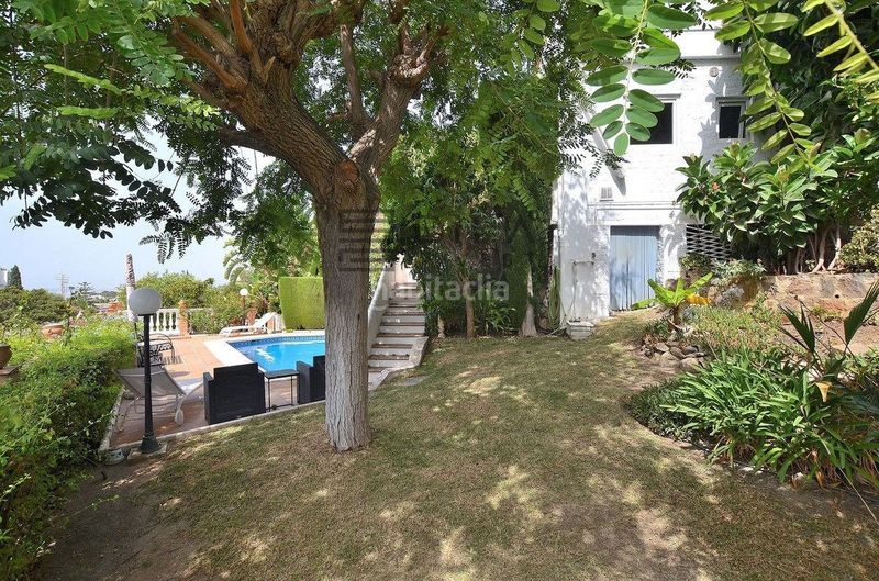 Foto fa3d4b5d-cb1a-43f4-8ff9-8f6efd948433. Chalet mit pool in Torremuelle Benalmádena