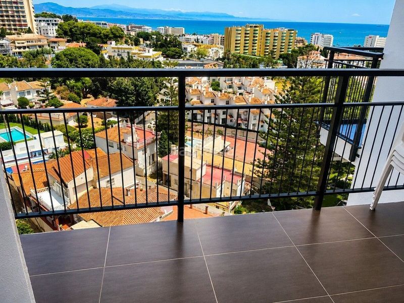 Foto 5e6e71d0-d8ee-47eb-8dd8-bda7fe6502a5. Dachwohnung mit pool in Solymar Benalmádena