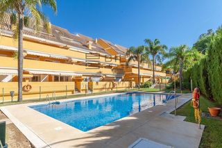 Pis a Urb. Marbella Park Beach