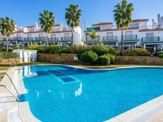 Semi detached house in Urb. Las Lomas de Cabopino