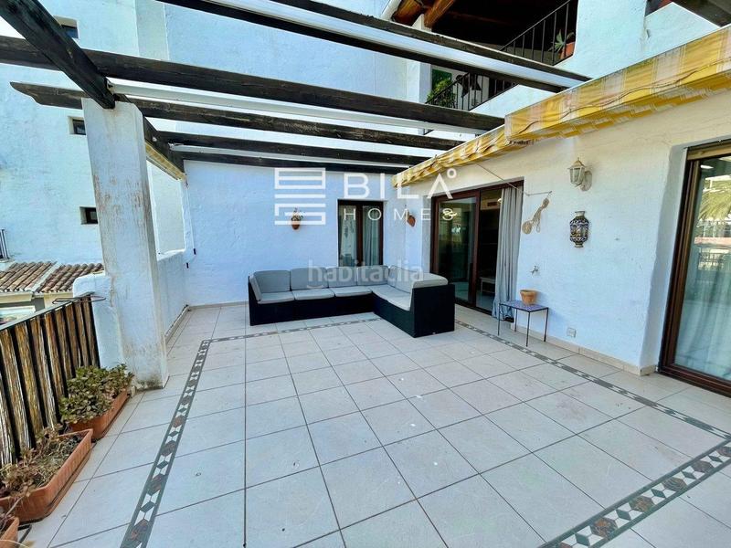 Foto 738e0eb7-39ab-4d79-be03-4d9a2440cba0. Piso  en venta en urb. jardines del puerto, puerto banus en Marbella