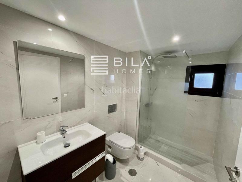Foto d0daa366-c49a-4df3-835b-cf14fa18ca69. Piso  en venta en urb. jardines del puerto, puerto banus en Marbella