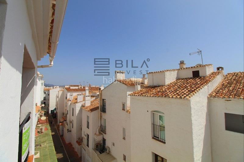 Foto cc0e16d5-003c-4214-aa7c-6bb2de429d36. Piso en Puerto Banús Marbella