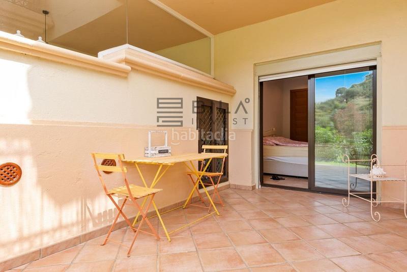 Foto 1b355b98-7bba-4362-9ca1-b49b727fe293. Etagenwohnung mit parking pool in Río Real Marbella