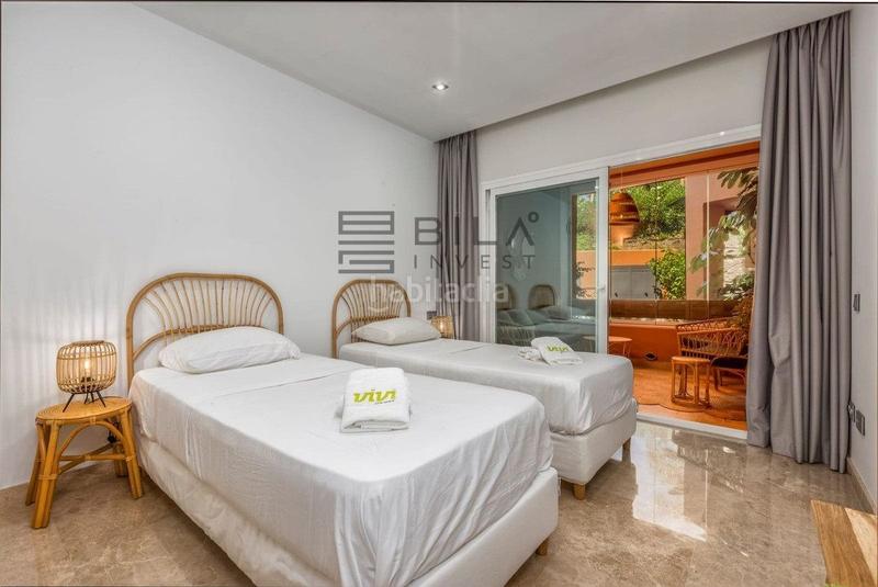 Foto 3dec14f1-d35a-4d2b-8128-8aa9abdbde3d. Piso en Los Naranjos Marbella