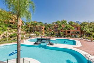 Piso en Los Naranjos. En marbella