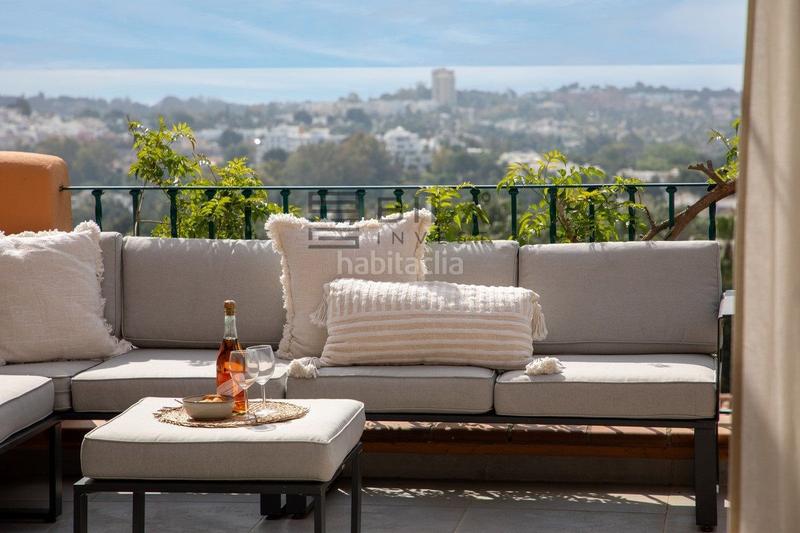 Foto 2c4a6af1-7bef-4cbe-9679-38ec6799f56f. Ático en supermanzana 3j en Los Naranjos Marbella